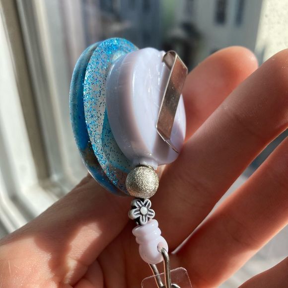 Small puppy badge clip - Picture 7 of 7